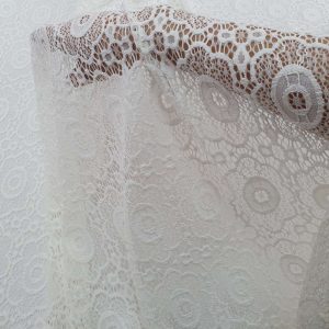 Lily Lace - imagine 3