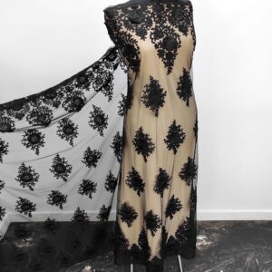 Dantela Brodata Pe Tull Cori 3D Negru - imagine 4