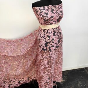 Dantela Brodata Pe Tull Violeta / Roz Pudra - imagine 3