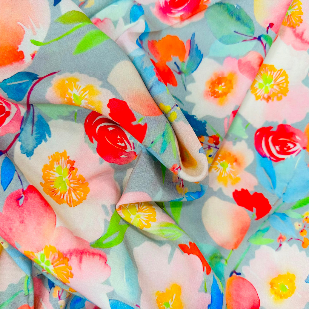 Vascoza imprimata cu imprimeu floral colorat