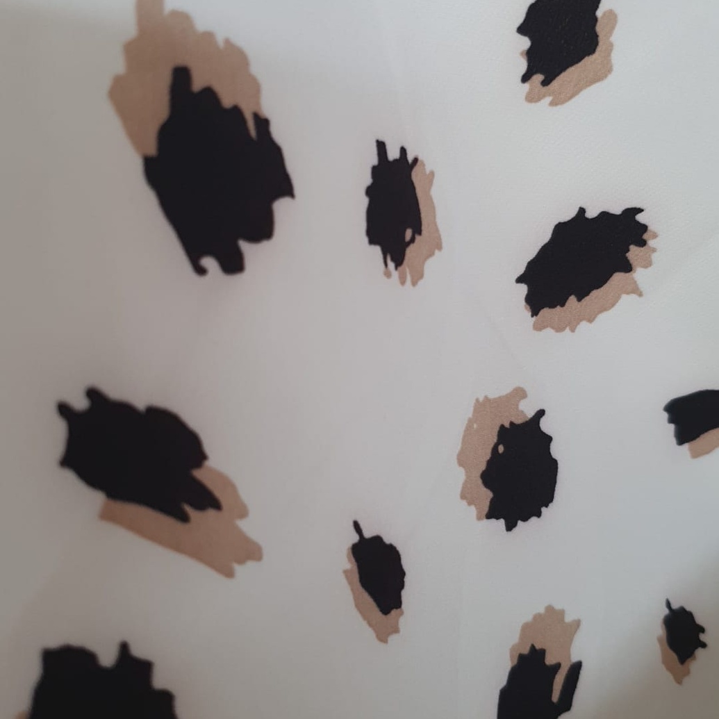 Barbie/Triplu Voal imprimat alb cu negru forma abstracta